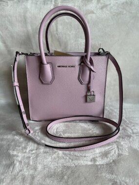 NWT! RARE! MK Michael Kors Mercer Studio Medium Messenger Leather In Pale Lilac